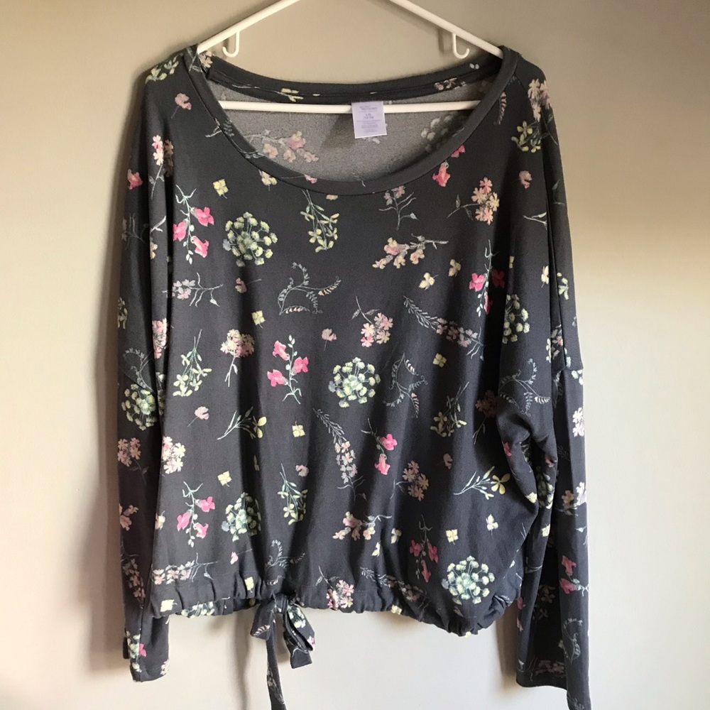 Long sleeve shirt